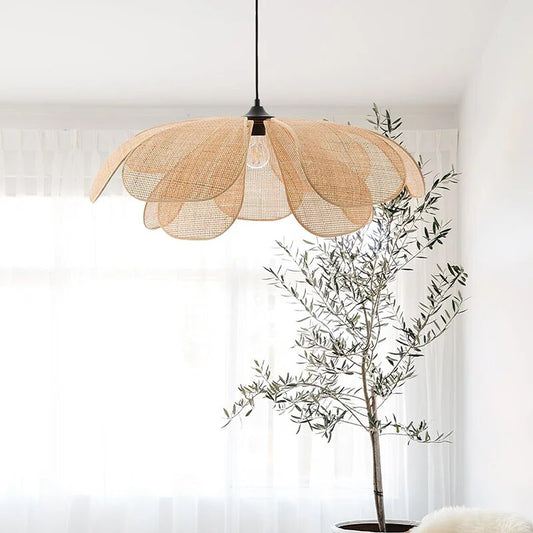 Nordic Rattan Art Petal Pendant Light Vintage Handicraft Silent Wind Lamps for Living Room Bedroom Dining Room Table Chandeliers