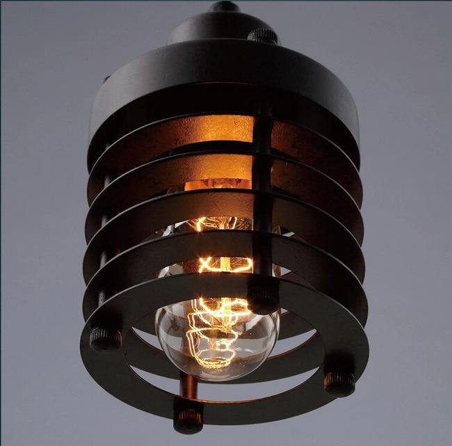 American Country Industry Wind Iron Single-head Chandelier