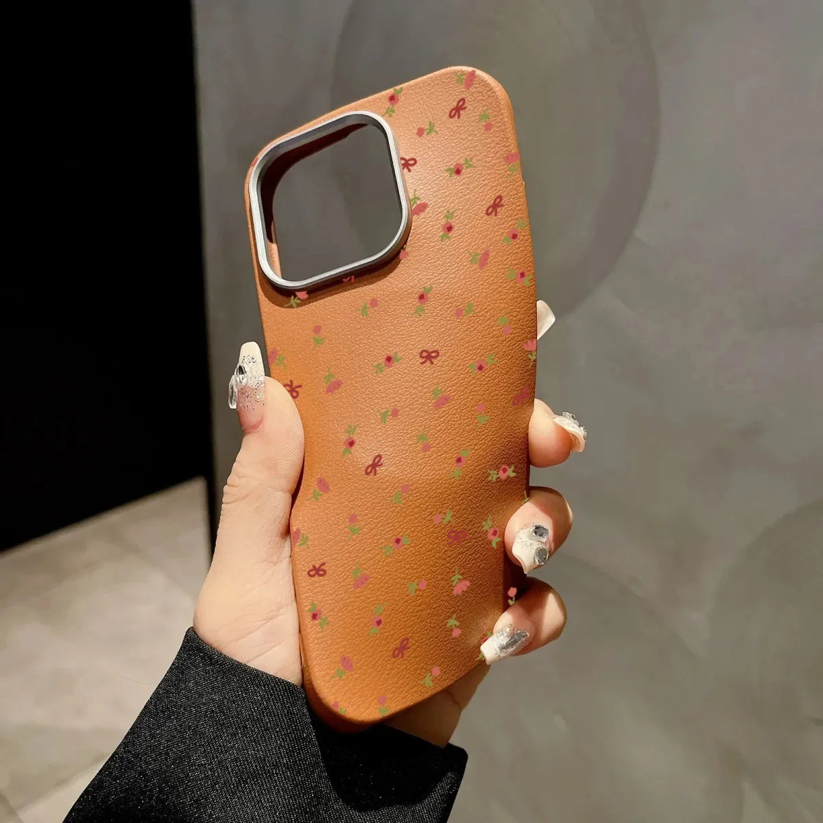Retro Floral Leather Pattern Phone Case For iPhone 16 15 14