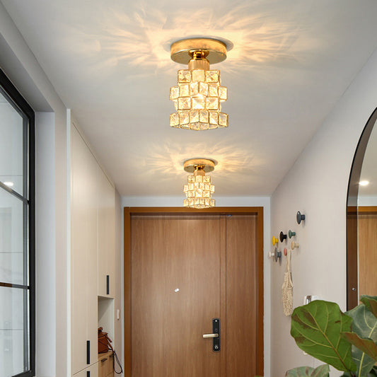 Creative and personalized American-style hallway and corridor lights, modern minimalist entryway and door crystal ceiling lights