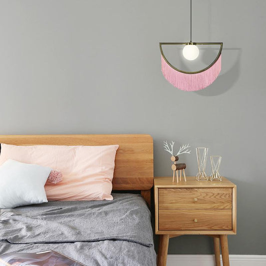Simple Creative Tasser Chandeliers