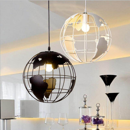 Modern Globe Pendant Lights Black/White Pendant Lamps for Bar/Restaurant Hollow Ball Ceiling Fixtures Pendant Light Globes