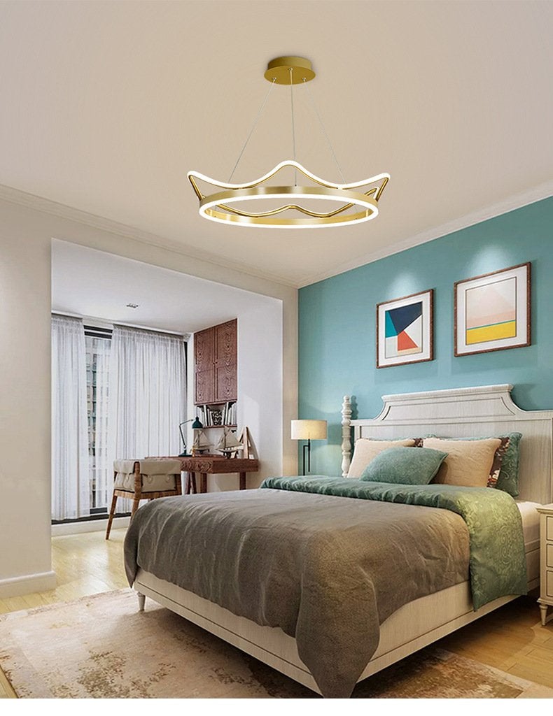 The Living Room Is Simple with Modern Crown Led Chandeliers