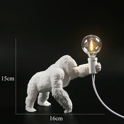 King Kong Gorilla Animal Table Lamp Indoor Resin Decoration Small Night Lamp Creative Crafts Gorilla Table Decor Lamp