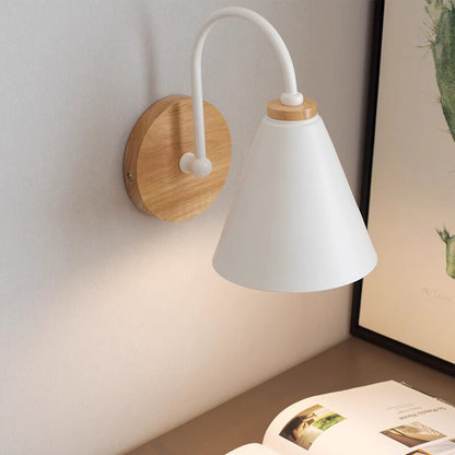 Nordic Wall Lamp Solid Wood Wall Lamps Bedroom Modern Bedside Light Creative Macaron Wall Lights E27