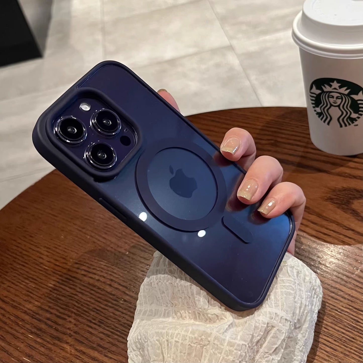 Luxury For Magsafe Transparent Case For iPhone 17 16 15 14 13 12 11 Pro XS XR Max Mini Plus Magnetic Wireless Charge Cases Cover