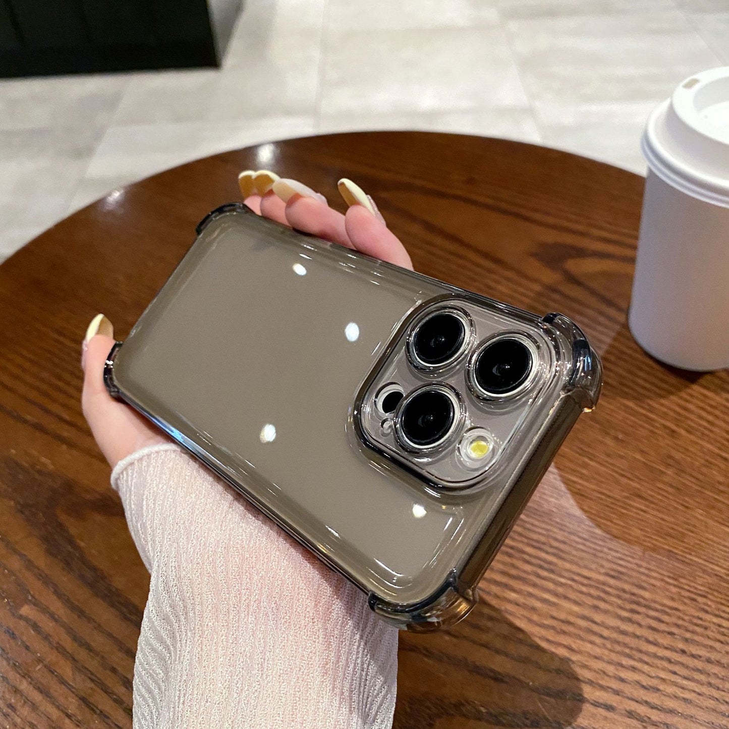 Luxury Acrylic Shockproof Transparent Phone Case For iPhone 17 Air 16 15 14 13 12 11 Pro Max Funda Bumper Hard Clear Back Cover