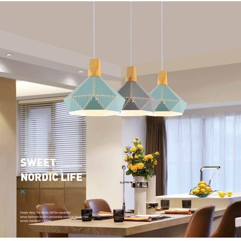 Creative Nordic postmodern minimalist cafe restaurant bar personality wrought iron hollow solid wood chandelier single head