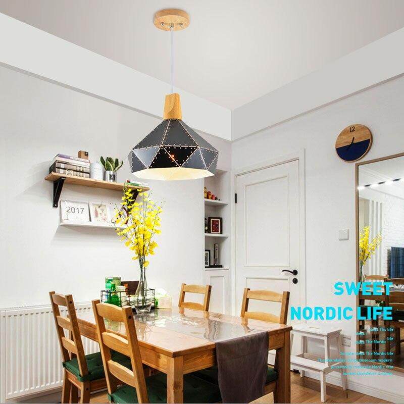 Creative Nordic postmodern minimalist cafe restaurant bar personality wrought iron hollow solid wood chandelier single head