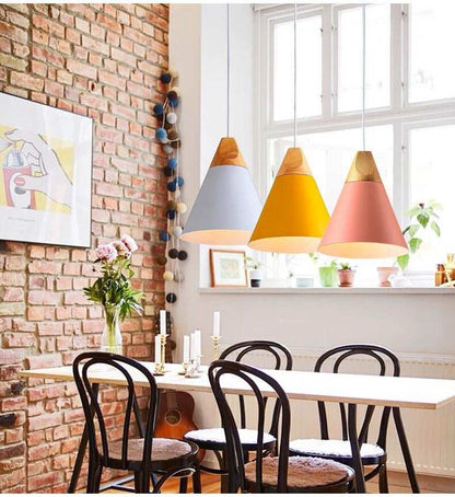 Nordic LED Pendant Lights Dining Room Pendant Lamp Modern Colorful Restaurant Kitchen Coffee Bedroom Loft Hanglamp Wood E27