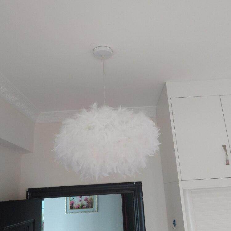Lamp Living Room Simple Modern Bedroom Feather Pendant Lamp Creative Nordic postmodern Partial Ball Romantic Led Pendant Lights