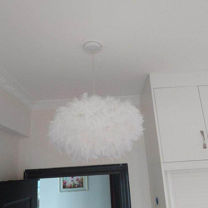 Lamp Living Room Simple Modern Bedroom Feather Pendant Lamp Creative Nordic postmodern Partial Ball Romantic Led Pendant Lights