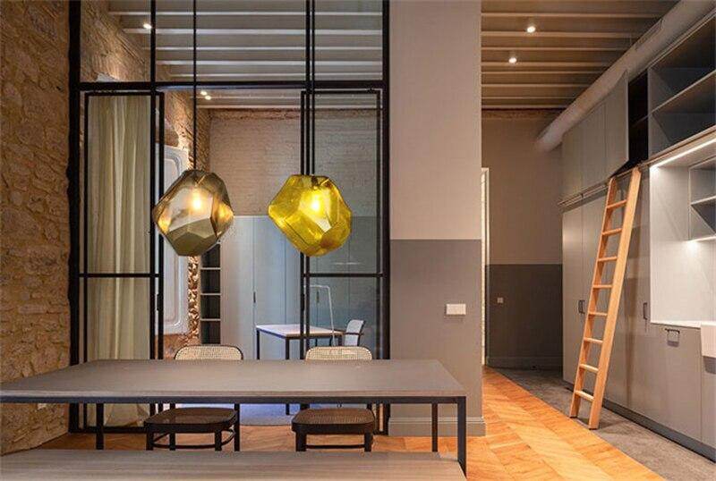 Modern Scandinavian Ice Crystal Glass Pendant Lights Creative Restaurant Hanging Lights Colored Stone Single Head Luminarias