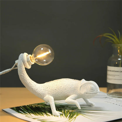 lizard wall lamp be night dorm room Night light living room home decor Cute Resin Animal chameleon Light Fixtures Bedside lamps
