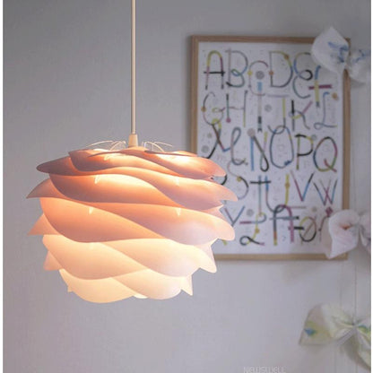 Rose Chandelier Light In The Bedroom Warm Romantic Restaurant Lighting Creative Petal Lamp
