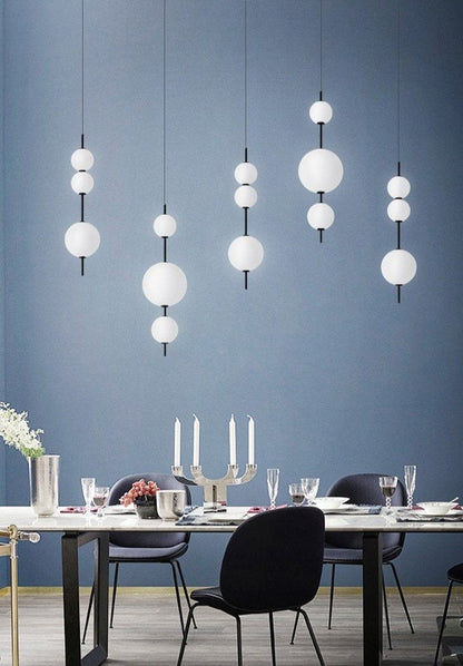 Nordic Simple Modern Restaurant Lamps Personalized Creative Glass LED Large and Small Ball Chandelier