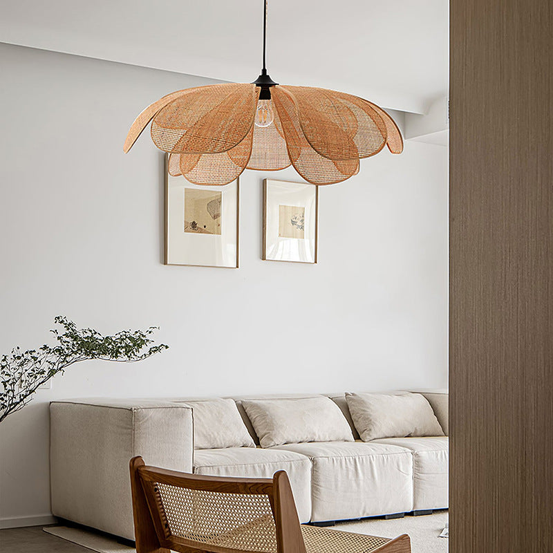 Nordic Rattan Art Petal Pendant Light Vintage Handicraft Silent Wind Lamps for Living Room Bedroom Dining Room Table Chandeliers