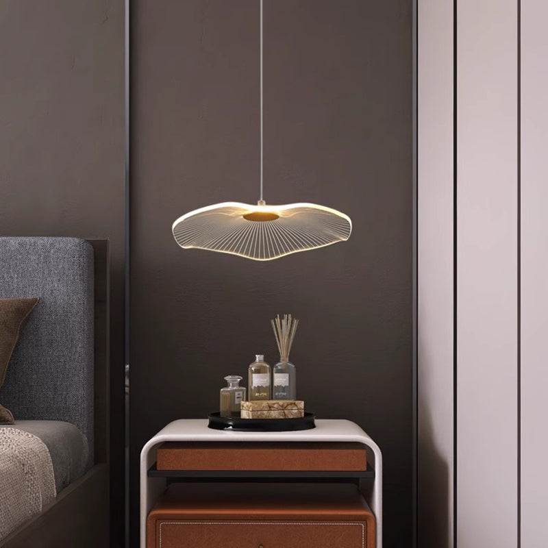 Creative Acrylic Lotus Leaf Small Pendant Lamp for Bedside Art, Modern and Simple Single Head Pendant Lamp LED Lamp