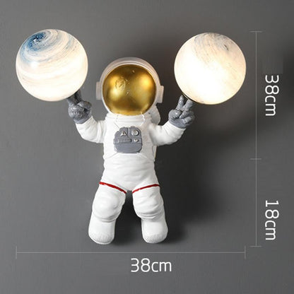Astronaut Table Lamp Creative Small Night Lamp Moon Decorated Astronaut Wall Lamp
