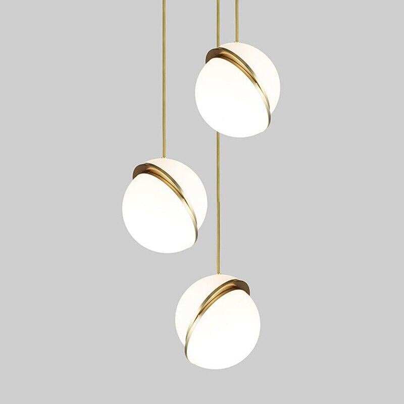 Modern Metal Round Balls Pendant Lights Creative Globe Moon Brass Suspension Pendant Lamp For Dining Room Living Room