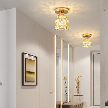 Creative and personalized American-style hallway and corridor lights, modern minimalist entryway and door crystal ceiling lights