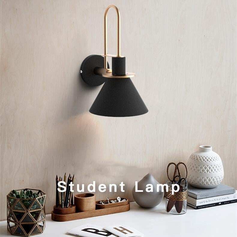 Post-modern Metal Wall Lamp Creative Restaurant Aisle Balcony Bedroom Bedside Personality Nordic Macaroon Horn Wall Lamp