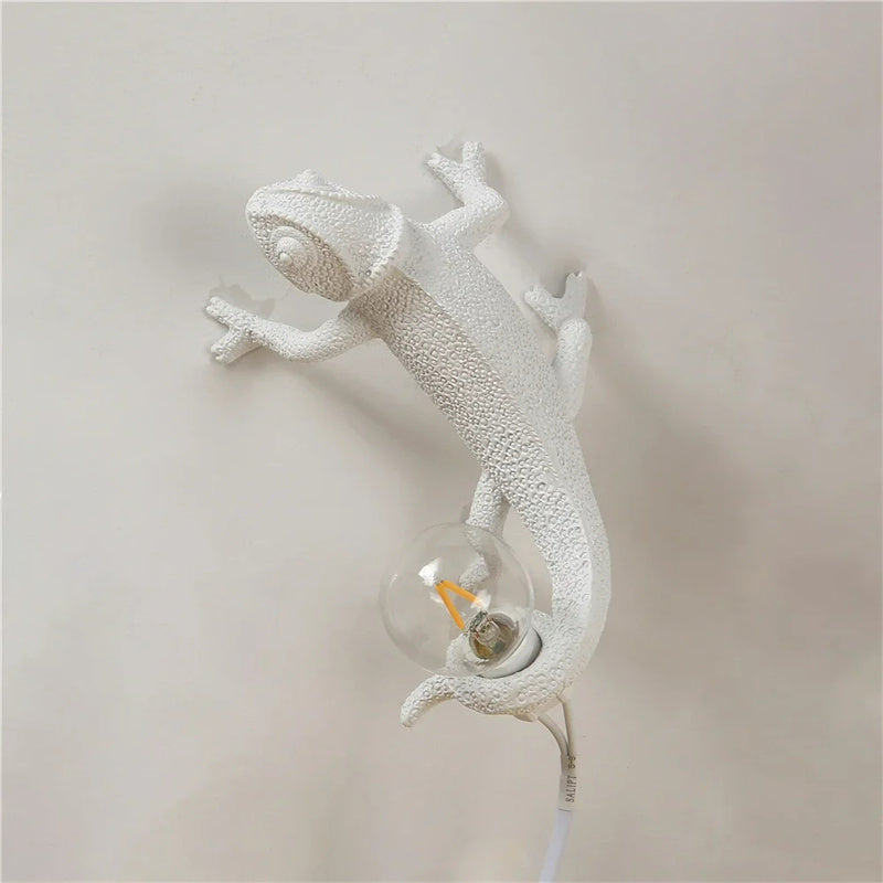 lizard wall lamp be night dorm room Night light living room home decor Cute Resin Animal chameleon Light Fixtures Bedside lamps