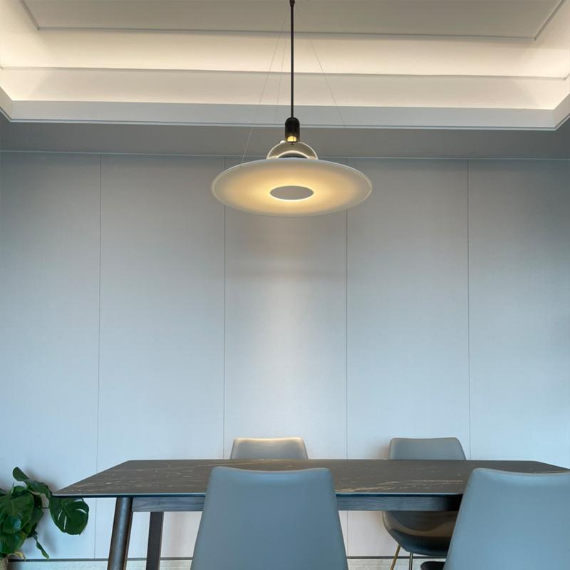 Creative Minimalist Restaurant Flying Saucer Chandeliers