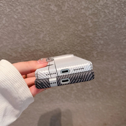 Carbon Fiber Kevlar Texture Hard Case For iPhone 17 Luxury Lines Retro Bumper Cover