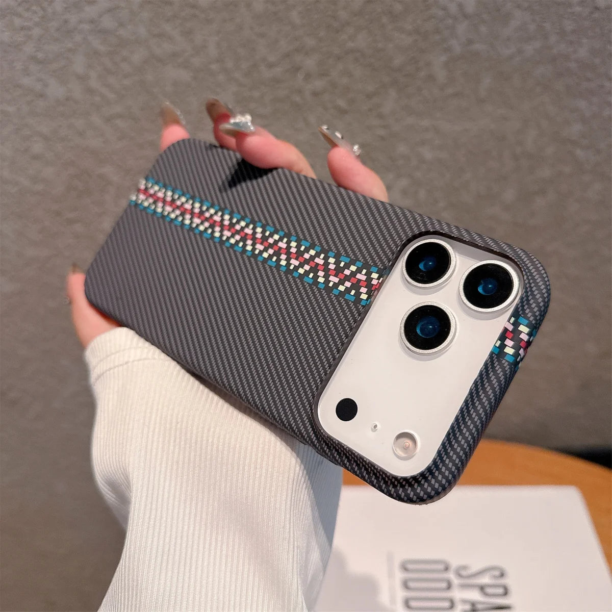 Luxury Carbon Fiber Kevlar Pattern Case For iPhone 17 Shockproof Retro Lines Cover