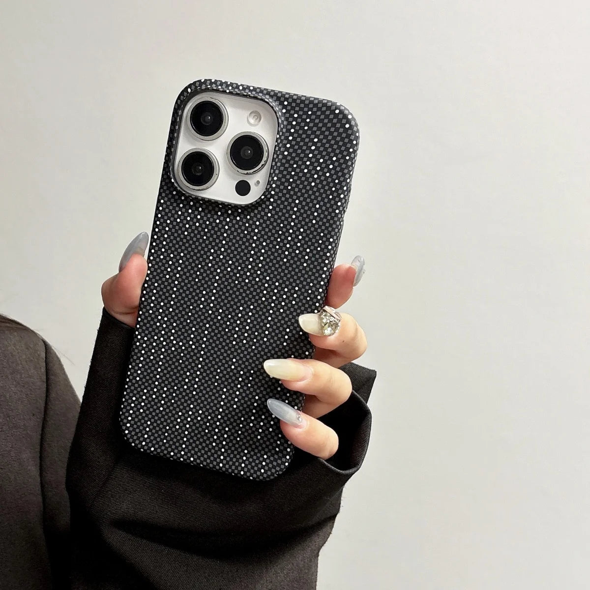 Carbon Fiber Kevlar Texture Hard Case For iPhone 17 Luxury Lines Retro Bumper Cover