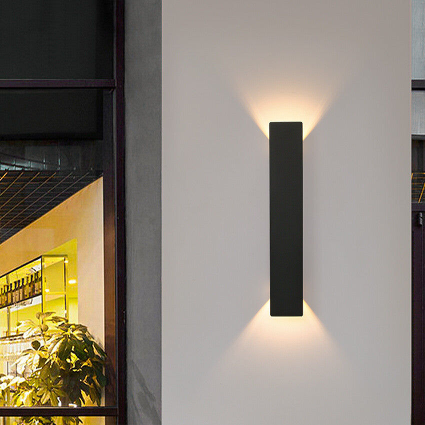 Modern Led Waterproof Outdoor Up Down Wall Lamp IP65 Aluminum 18w LED Wall Light Indoor Decorated Wall Sconce