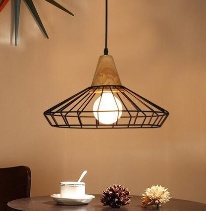 American Country Individual Log Chandelier Nordic Inn B & B Restaurant Bedroom Simple Retro Iron Wire Grid Chandelier