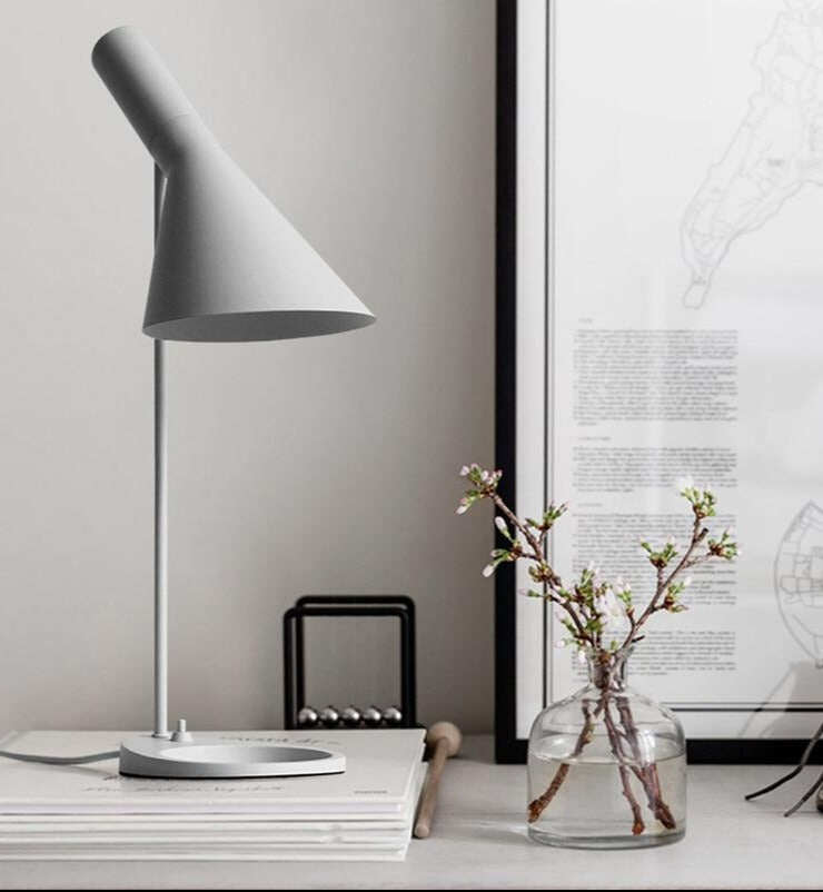 Nordic Design Arne Jacobsen Floor Lamp For Living Room E27 LED Standing Lamp Black White Lighting Luminaria Bedroom Bedside Lamp