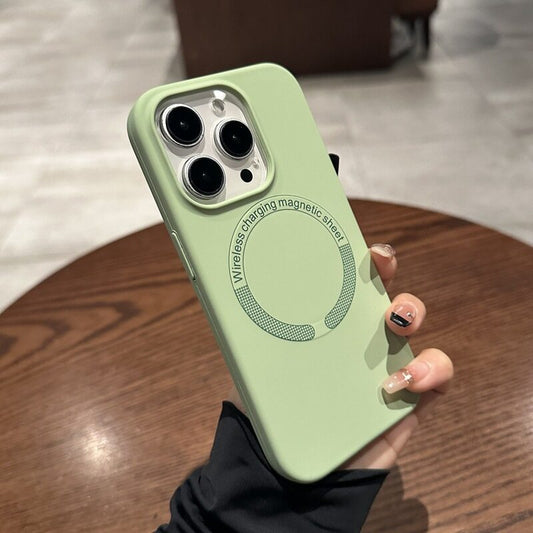 Real Liquid Silicone for IPhone 17 Promax Magnetic Phone Case Suitable for Apple 15/16 Promax High-end Anti Drop Protective Case