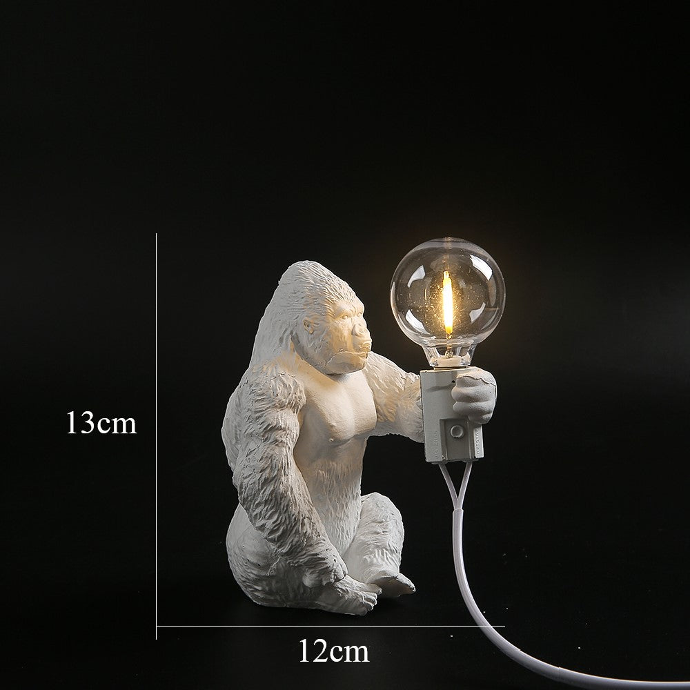 King Kong Gorilla Animal Table Lamp Indoor Resin Decoration Small Night Lamp Creative Crafts Gorilla Table Decor Lamp