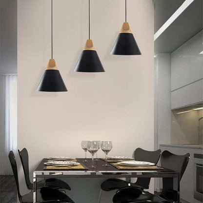 Nordic LED Pendant Lights Dining Room Pendant Lamp Modern Colorful Restaurant Kitchen Coffee Bedroom Loft Hanglamp Wood E27