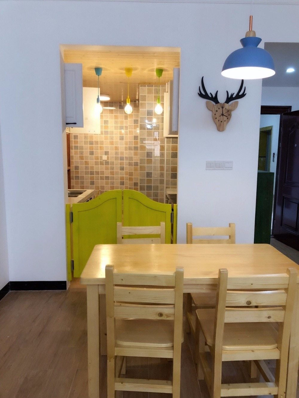 Fashion Indoor lighting pendant lights Wood and aluminum lamp restaurant bar coffee dining room LED hanging light fixture