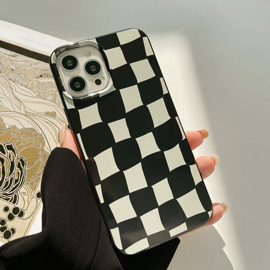 Ins Style Twisted Checkerboard Phone Case for IPhone17 16 15 14 12 13 11 Pro ProMax Plus X XR Xsmax Shockproof Phone Cover